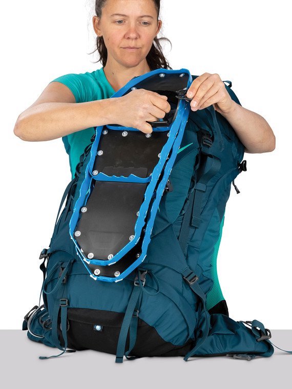 Osprey Kyte selling 46 Backpack Teal